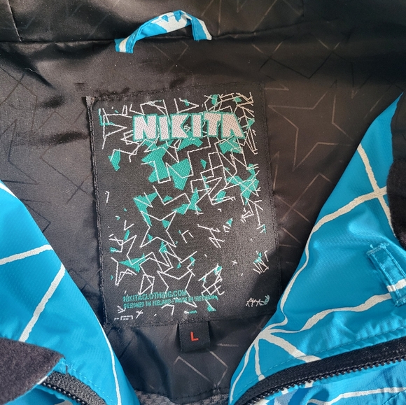 Women's Nikita snowboard jacket size L - Picture 2 of 2